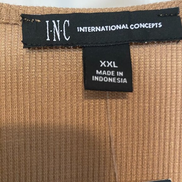 INC Woman's 2XL Tan V-neck Ribbed Knit Top NWT - Picture 3 of 5